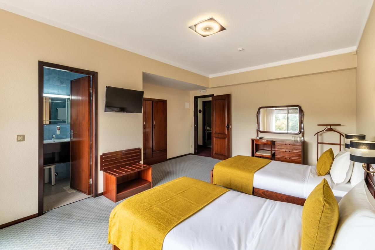 Hotel Colmeia Монте-Реал Экстерьер фото