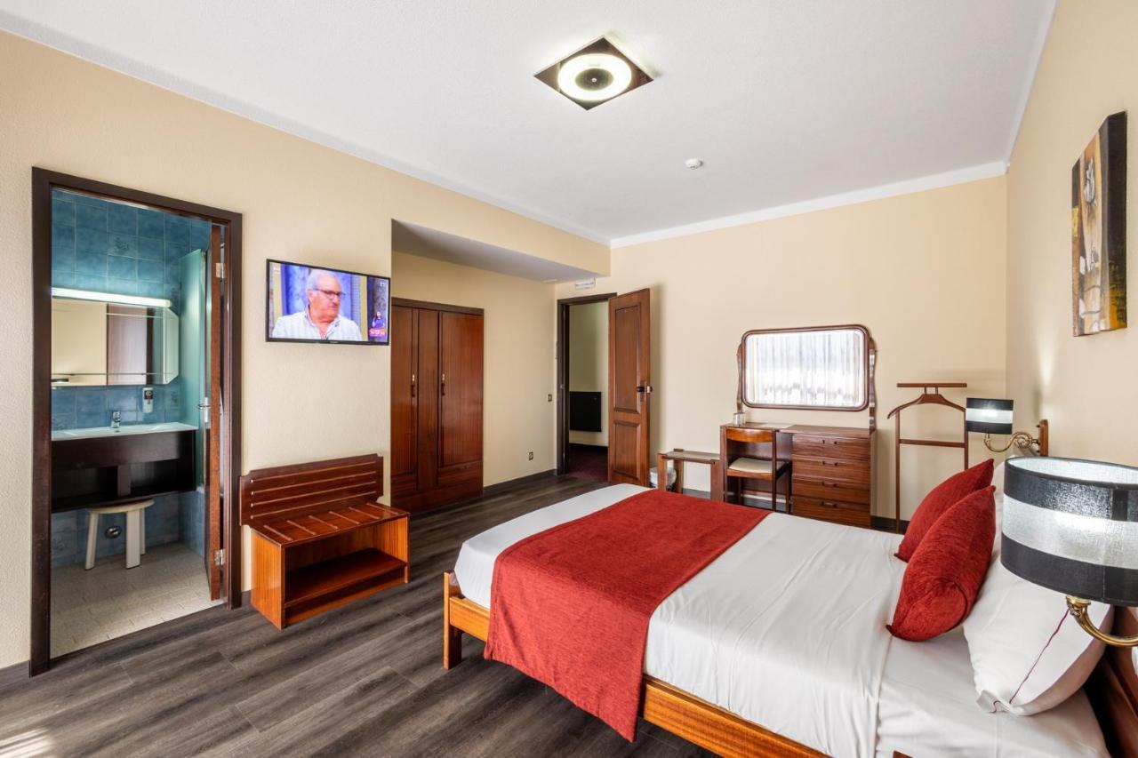 Hotel Colmeia Монте-Реал Экстерьер фото